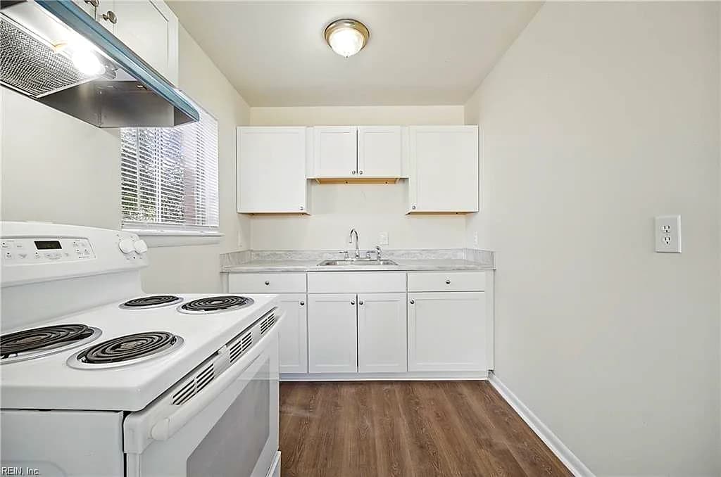 1037 W 37th ST, NORFOLK VA 23508 thumb 10