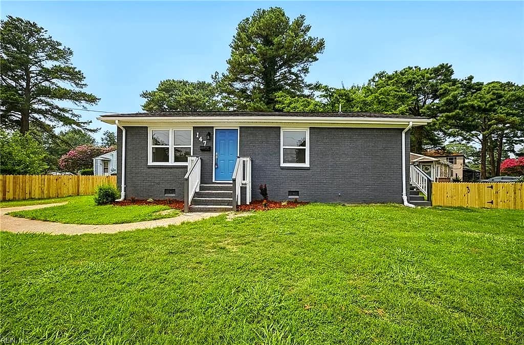147 Allard RD, PORTSMOUTH VA 23701 - Main photo