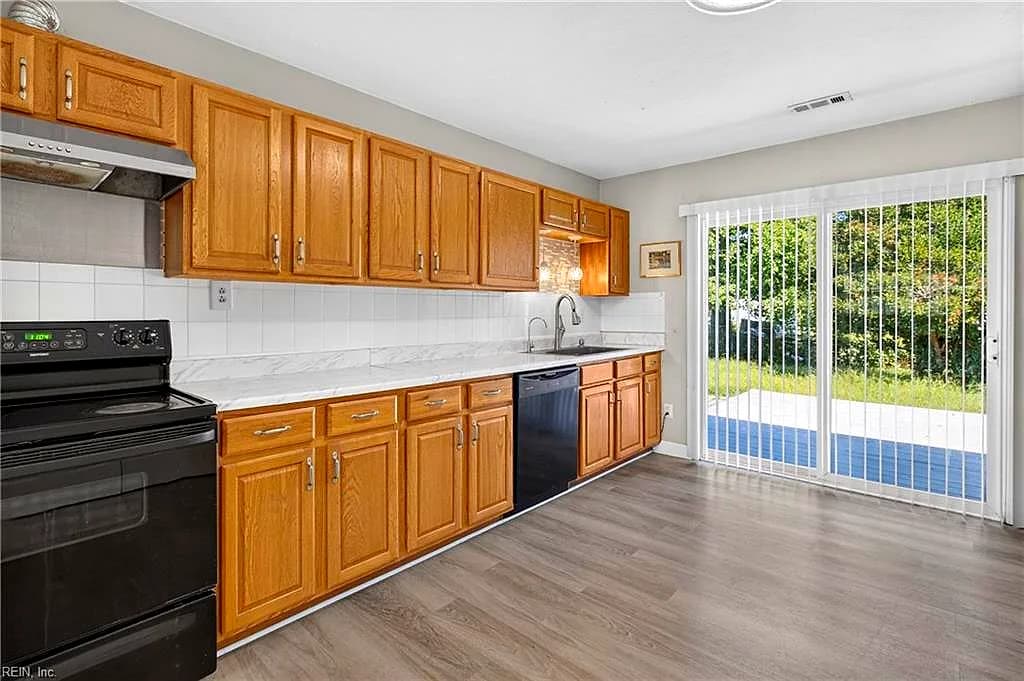 105 Greenwell DR, HAMPTON VA 23666 thumb 12