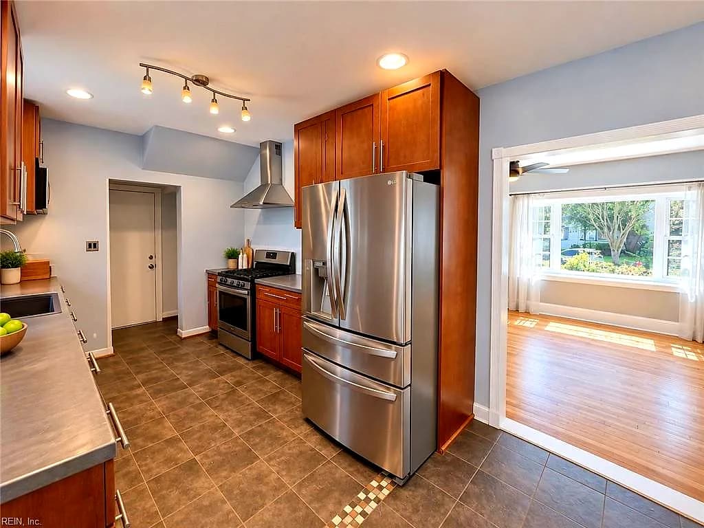 410 Burleigh AVE, NORFOLK VA 23505 - Photo 5