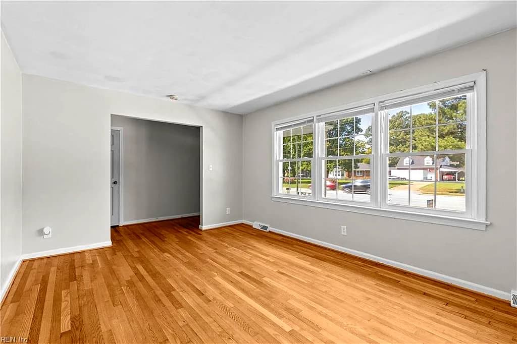 4109 Taylor RD, CHESAPEAKE VA 23321 thumb 6