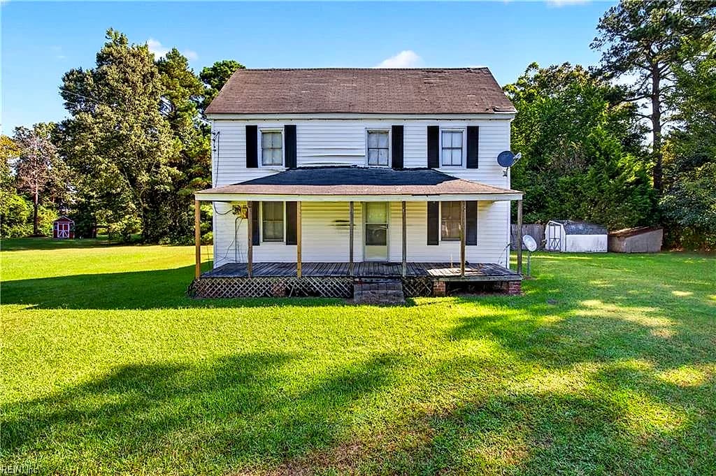 281 Woodville RD, HERTFORD NC 27944 - Photo 2