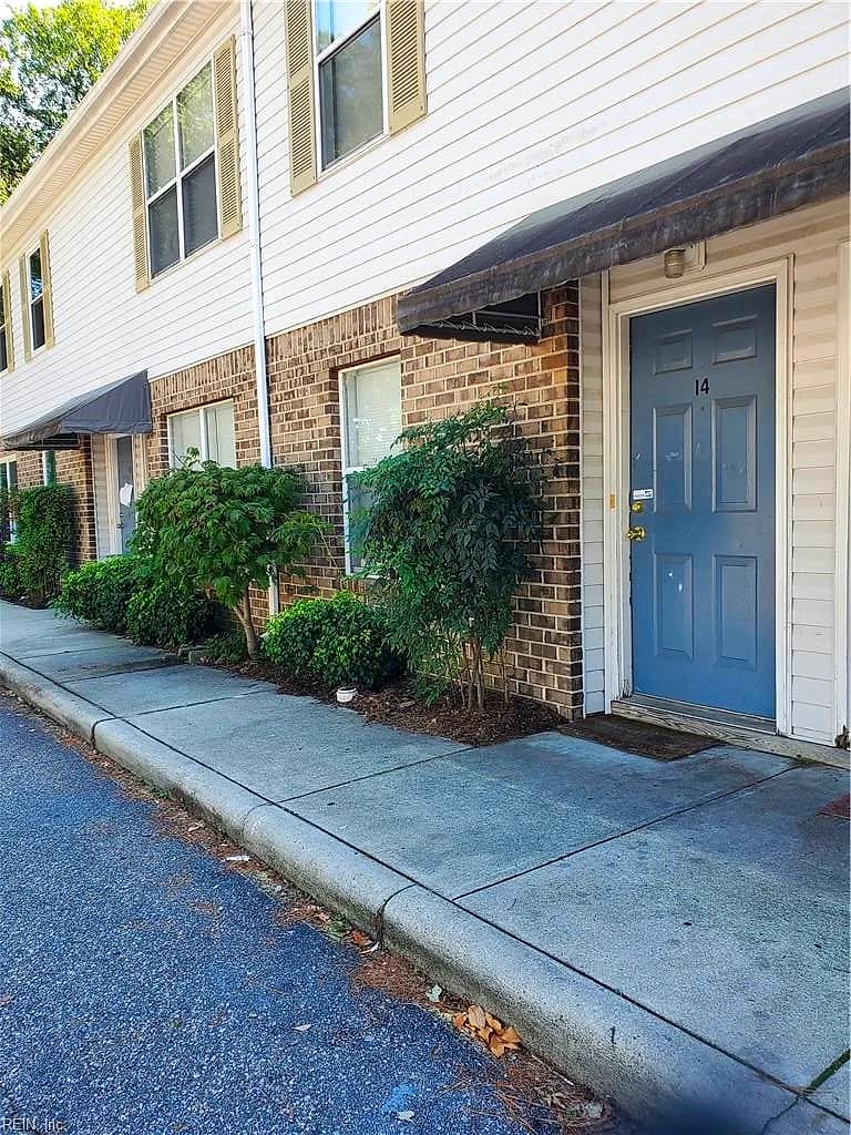 8570 Chesapeake BLVD #14, NORFOLK VA 23503 - Photo 2