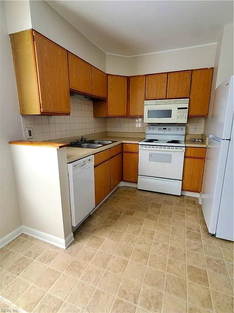 8570 Chesapeake BLVD #14, NORFOLK VA 23503 thumb 6