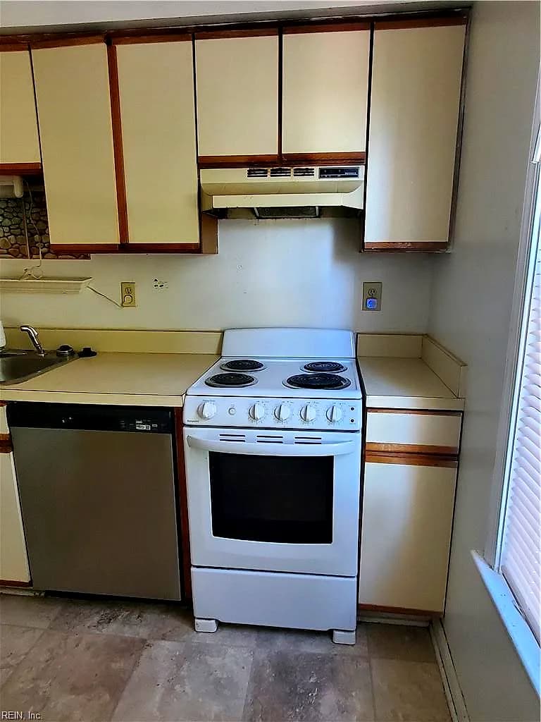 538 South ST #203, PORTSMOUTH VA 23703 - Photo 5