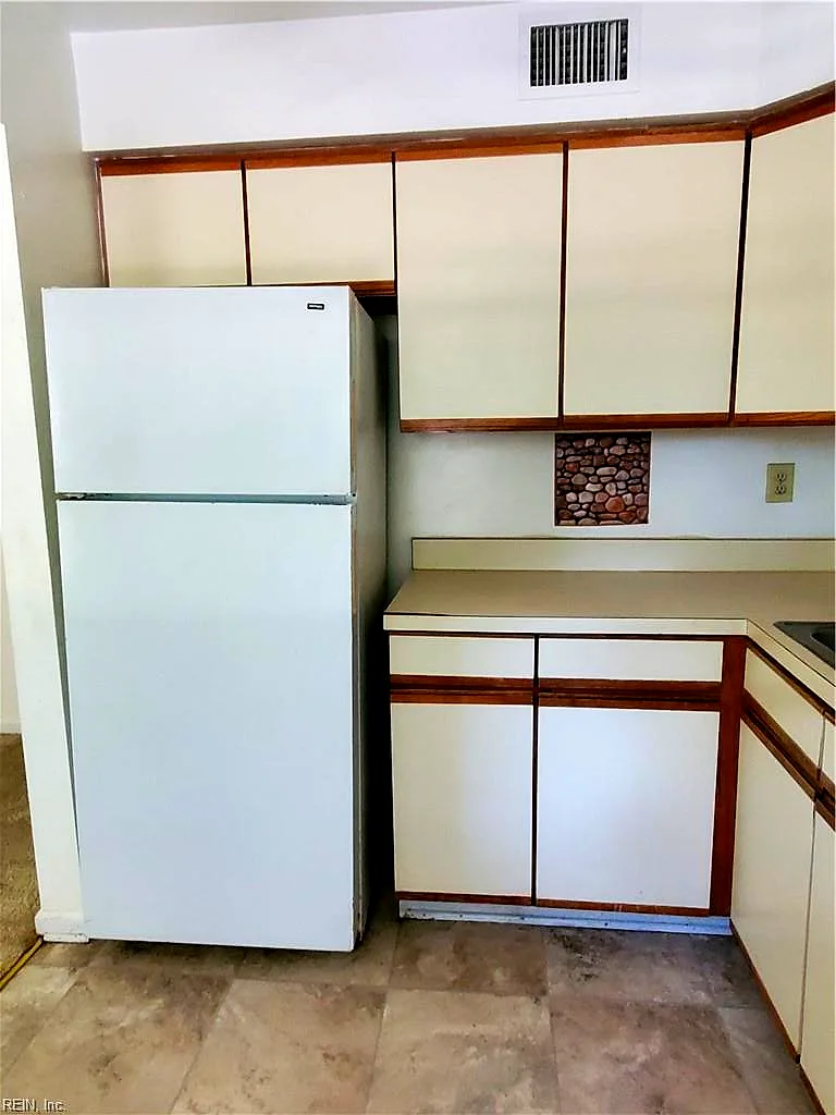 538 South ST #203, PORTSMOUTH VA 23703 thumb 7