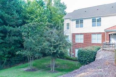 713 Windy WAY #102, NEWPORT NEWS VA 23602 thumb 1