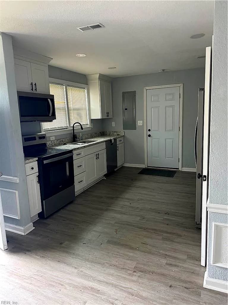 3400 Cape Henry AVE, NORFOLK VA 23513 - Photo 3