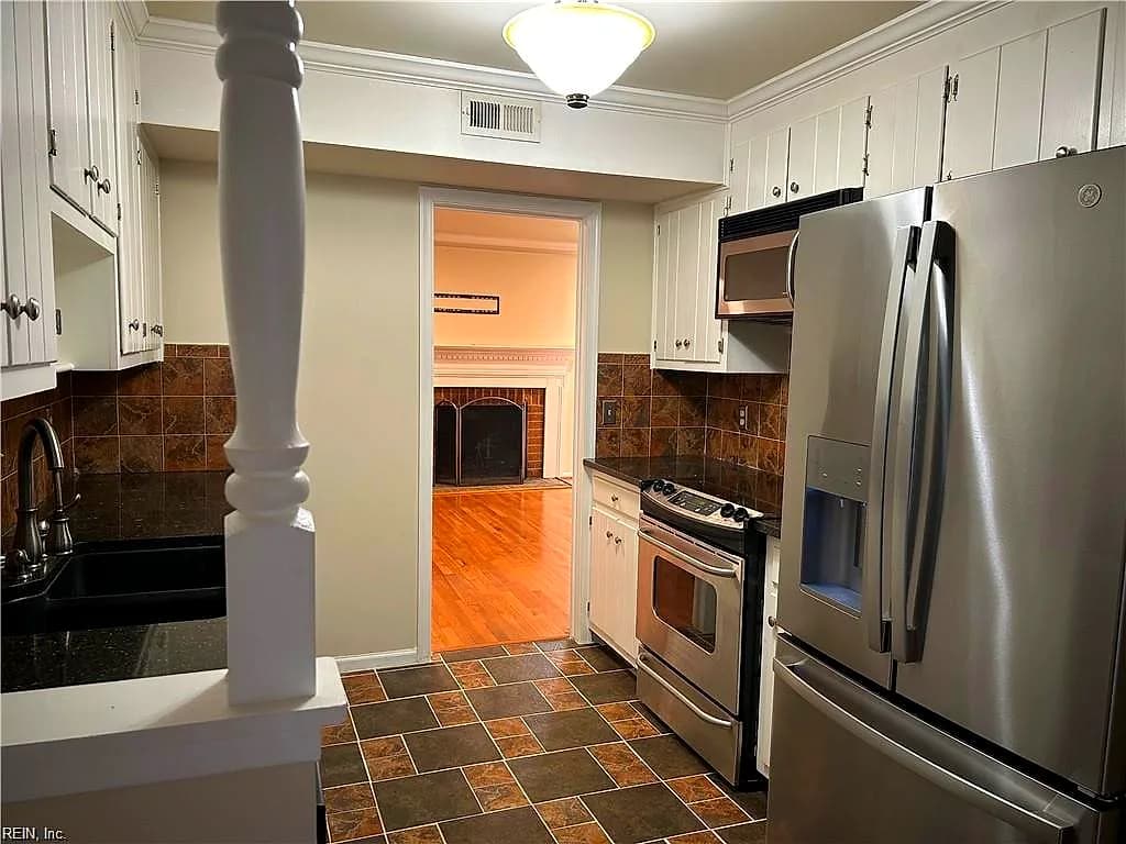 12 Capps Quarters NONE, HAMPTON VA 23669 thumb 7