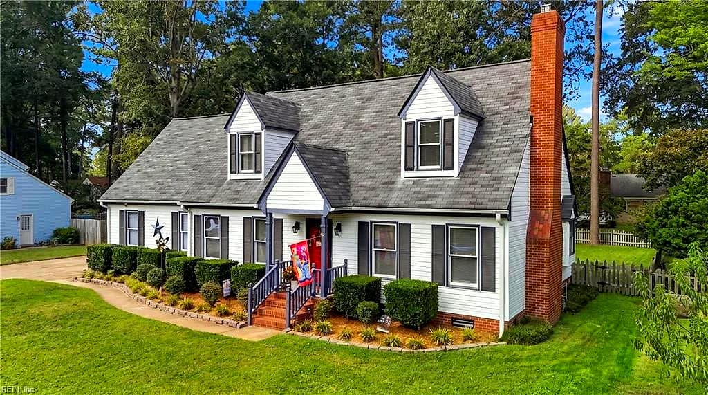 708 Wimbley LN, CHESAPEAKE VA 23322 - Main photo