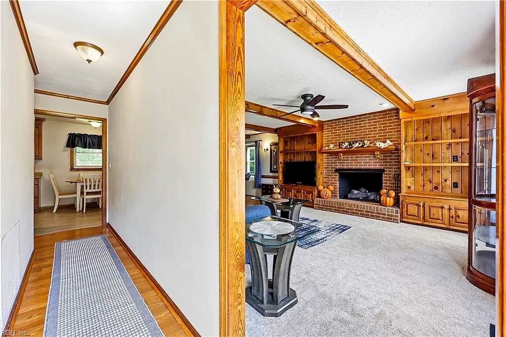 708 Wimbley LN, CHESAPEAKE VA 23322 - Photo 4