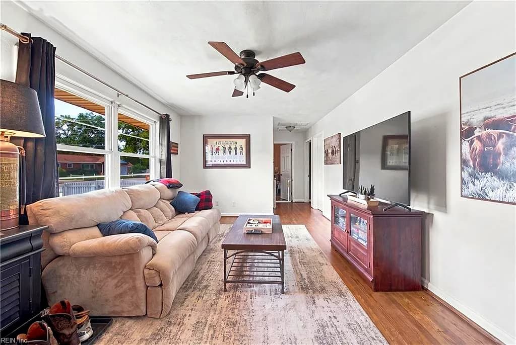 13 Bedford CT, HAMPTON VA 23664 thumb 6