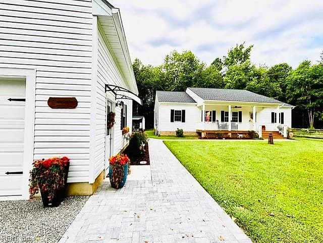 378 Goulders Creek RD, MATTAPONI VA 23110 - Photo 3