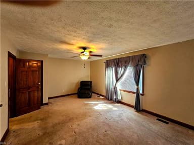 117 Grays LNDG, HAMPTON VA 23666 thumb 11