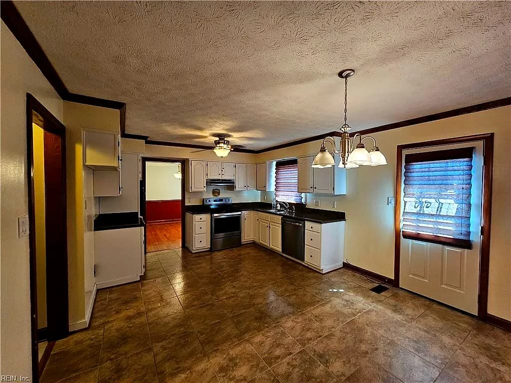 117 Grays LNDG, HAMPTON VA 23666 thumb 7