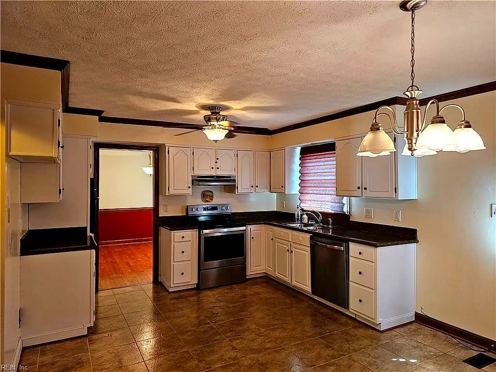 117 Grays LNDG, HAMPTON VA 23666 thumb 8