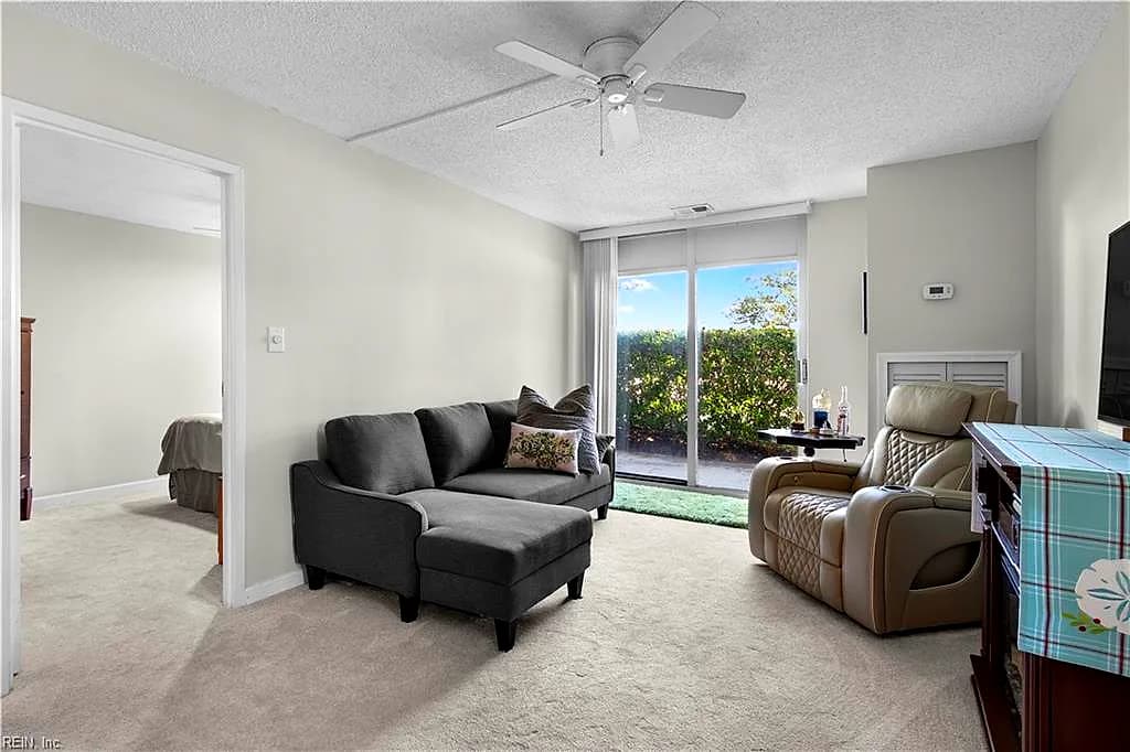 3558 Shore DR #G9, VIRGINIA BEACH VA 23455 - Photo 4