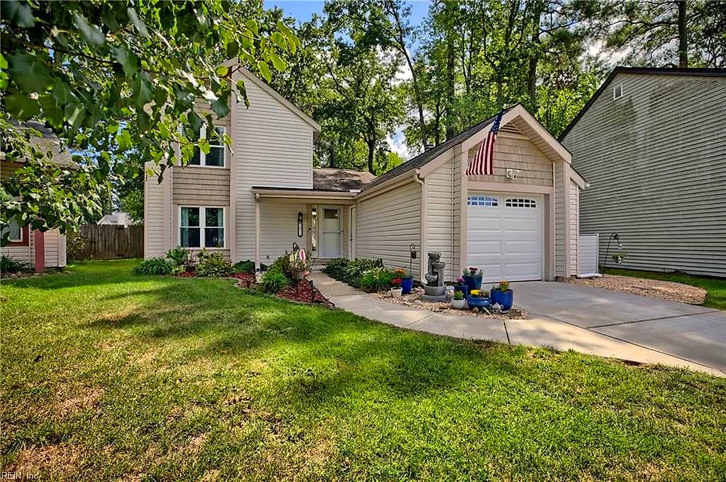 1004 Myrtle CT, NEWPORT NEWS VA 23608 - Photo 3