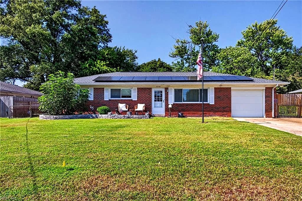 4740 Nuttfield LN, VIRGINIA BEACH VA 23455 - Photo 2