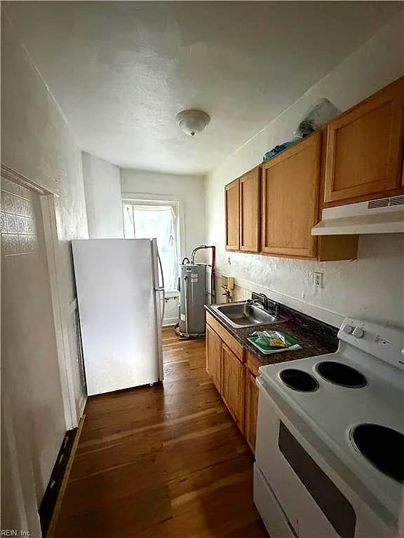 424 S Saratoga ST, SUFFOLK VA 23434 - Photo 4
