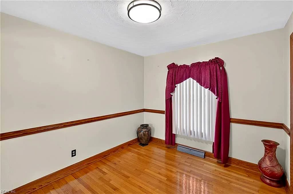 807 Nottingham RD, PORTSMOUTH VA 23701 thumb 9
