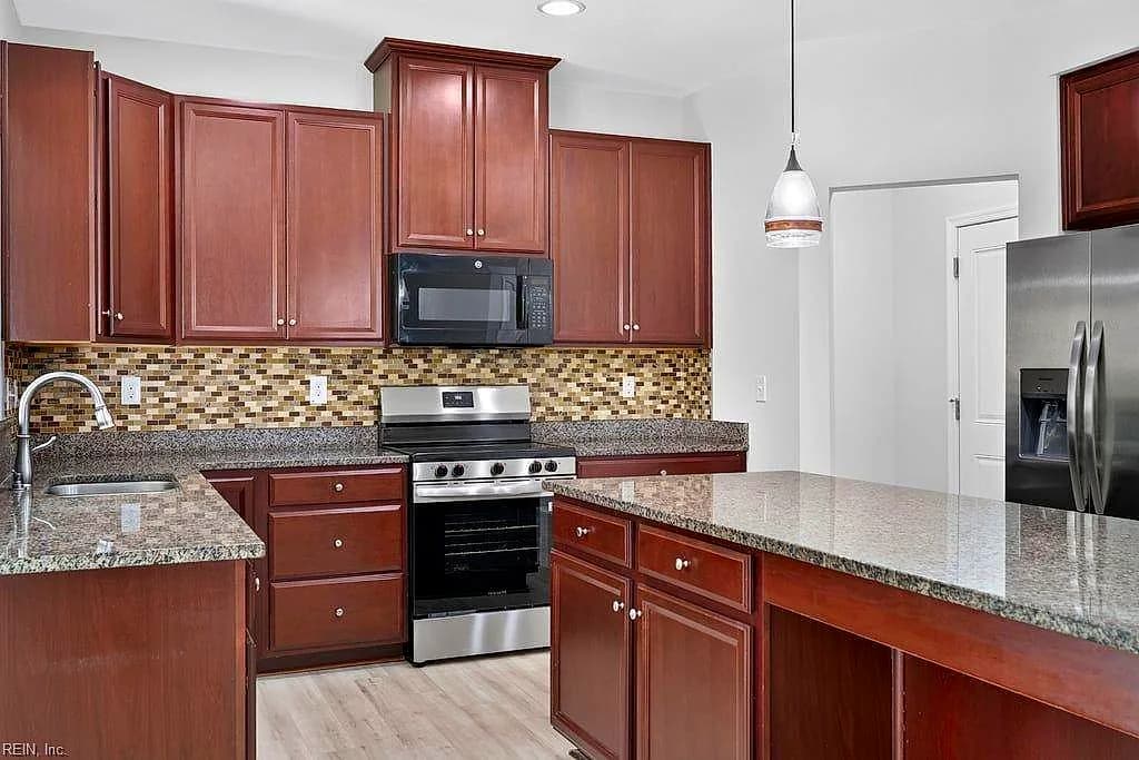 130 Patriots Walke DR, SUFFOLK VA 23434 thumb 6