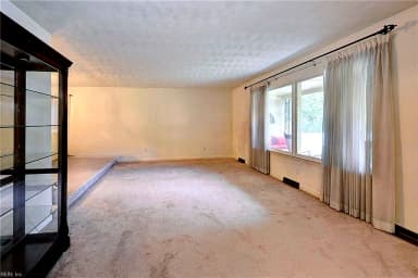 701 Dare RD, YORKTOWN VA 23692 thumb 8