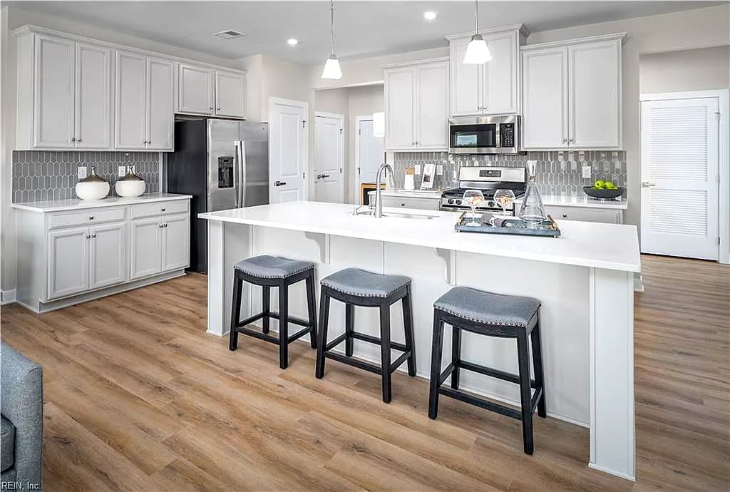 7102 Bridgeway DR #201, SUFFOLK VA 23435 thumb 6