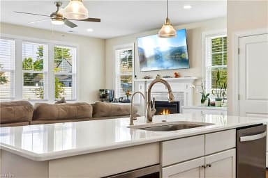 2405 Redemption CT, VIRGINIA BEACH VA 23456 thumb 9
