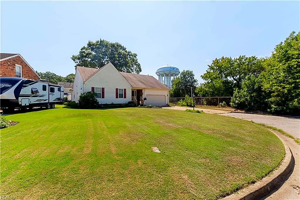 151 Osborne RD, NORFOLK VA 23503 - Photo 2