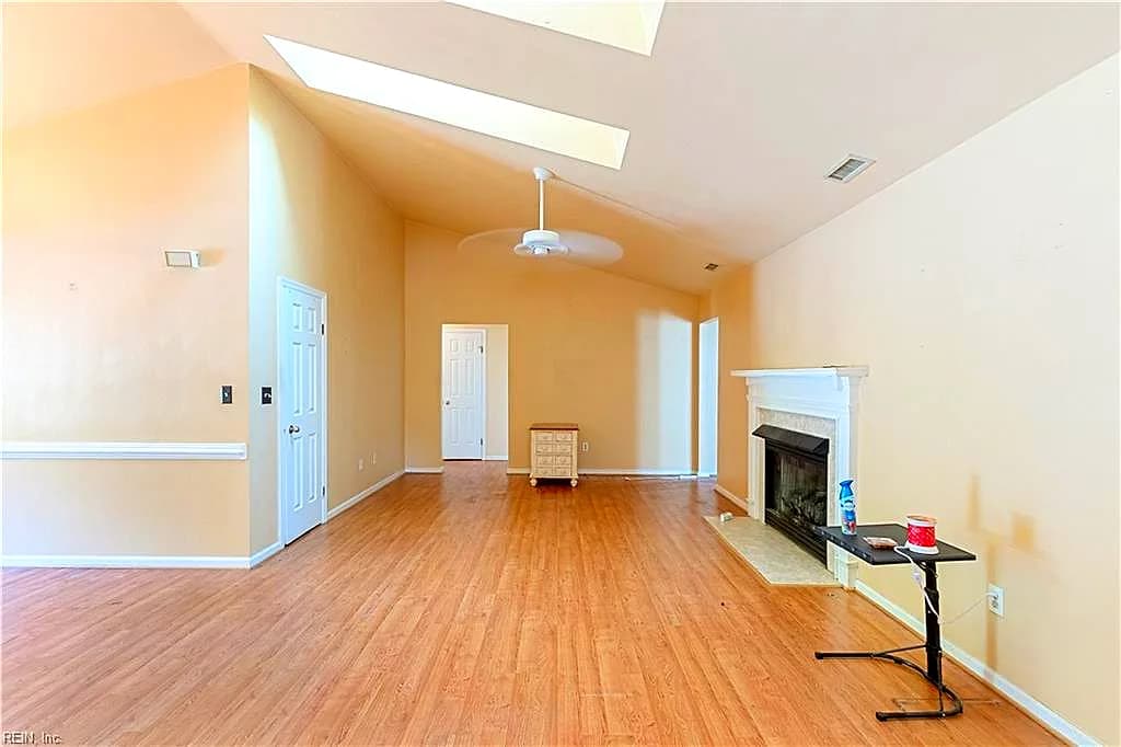 151 Osborne RD, NORFOLK VA 23503 thumb 9