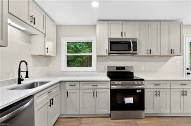 228 Colony RD, NEWPORT NEWS VA 23602 thumb 11