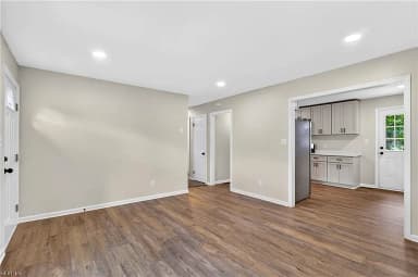 228 Colony RD, NEWPORT NEWS VA 23602 thumb 6