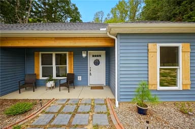 366 Pipe N Tree DR, HARTFIELD VA 23071 thumb 4