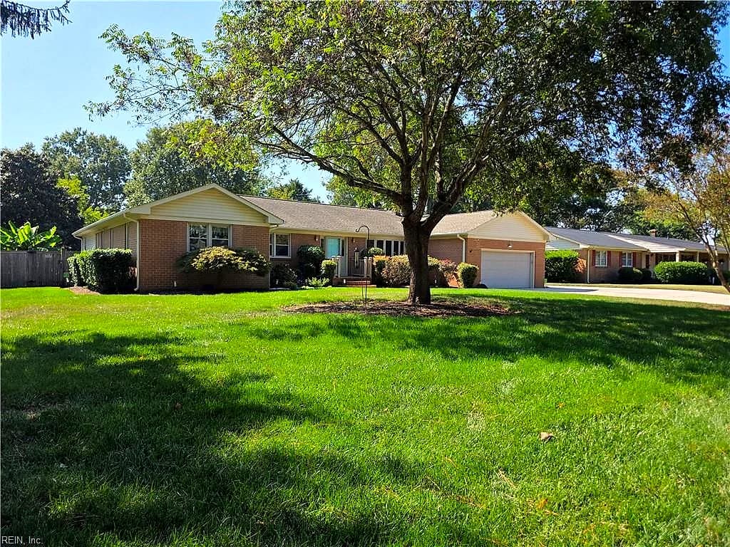 1909 Columbia RD, VIRGINIA BEACH VA 23454 - Photo 3