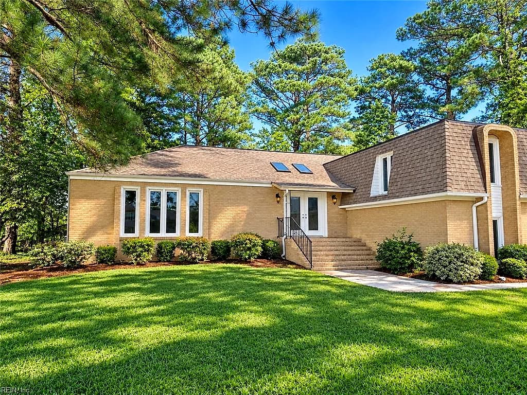 6604 Pinewood CT, VIRGINIA BEACH VA 23464 - Photo 2