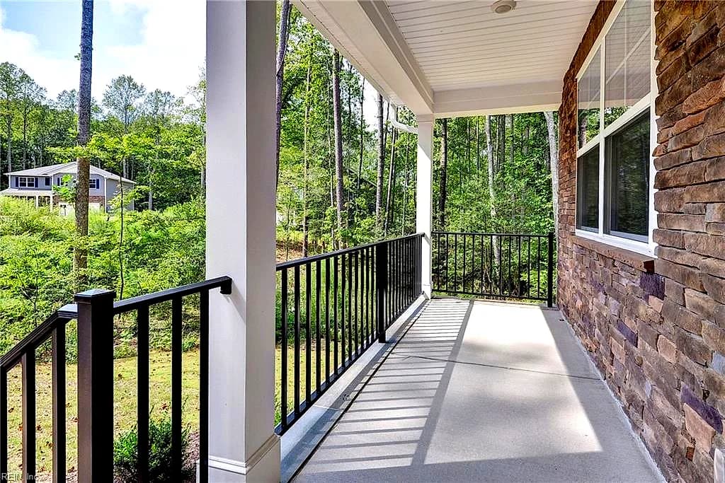 7611 Patriots WAY, GLOUCESTER VA 23061 - Photo 5