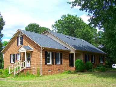 23325 Southampton PW, COURTLAND VA 23837 thumb 4