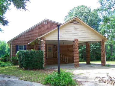 23325 Southampton PW, COURTLAND VA 23837 thumb 5
