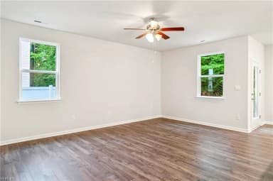706 Sea Biscuit BLVD, YORKTOWN VA 23690 thumb 12