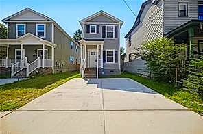 105 Gilmerton AVE, PORTSMOUTH VA 23704 - Main photo