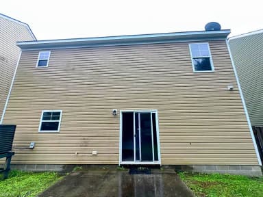 1055 Calloway AVE, CHESAPEAKE VA 23324 thumb 3