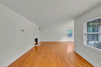 18 Langhorne RD, NEWPORT NEWS VA 23606 thumb 6