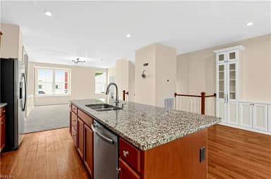 933 Centurion CIR, CHESAPEAKE VA 23323 thumb 9