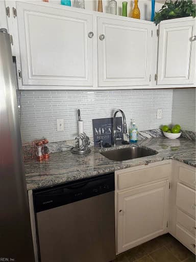 1 Crawford CIR #906, PORTSMOUTH VA 23704 thumb 10