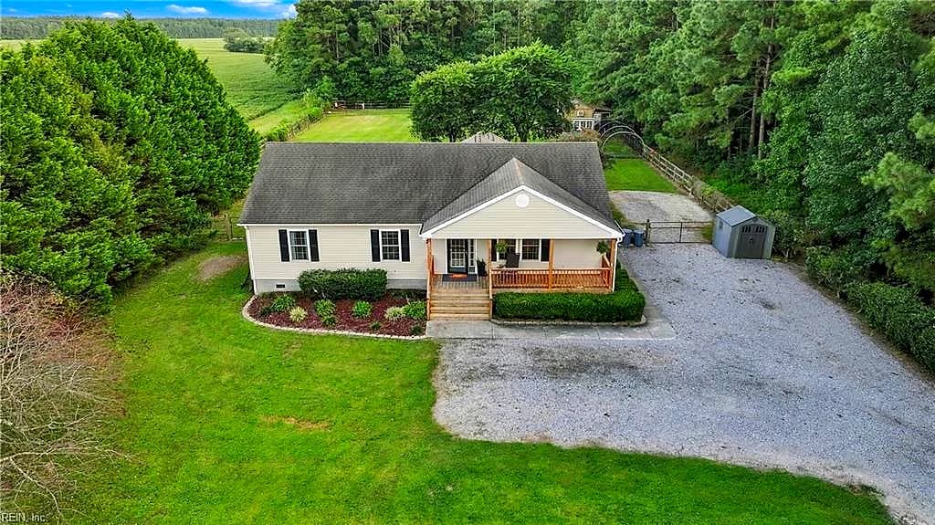3217 W Gibbs RD, KNOTTSISLAND NC 27950 - Photo 3