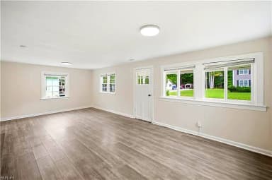 303 Firby RD, YORKTOWN VA 23693 thumb 4