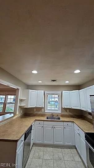 4320 Dunning RD, NORFOLK VA 23518 thumb 7