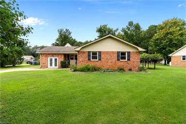 552 Saddlehorn DR, CHESAPEAKE VA 23322 thumb 1