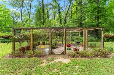 9843 Spring Branch DR, NORTH VA 23128 thumb 6